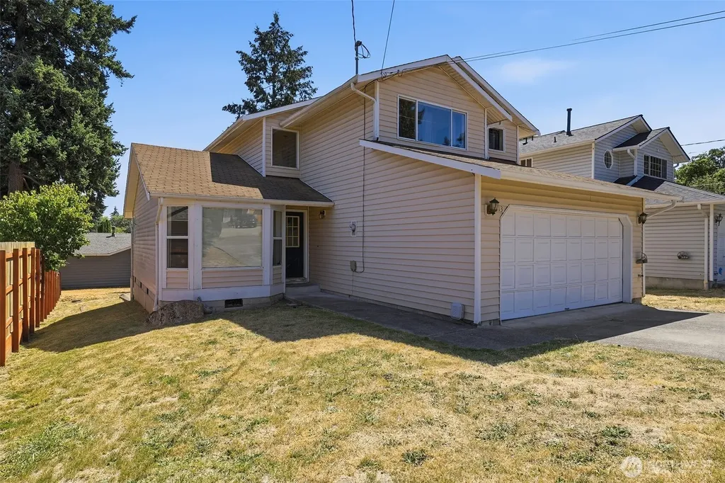 2513 58th Avenue NE Tacoma WA 98422