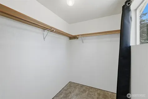 2513 58th Avenue NE Tacoma WA 98422