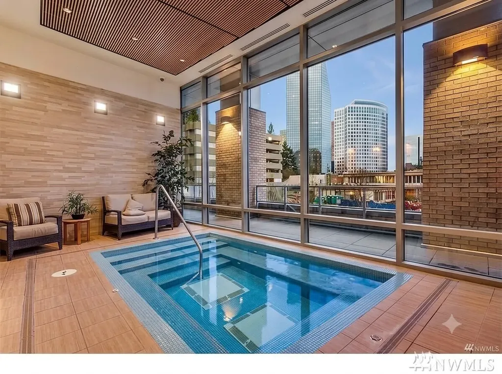 10650 NE 9th Place Bellevue WA 98004
