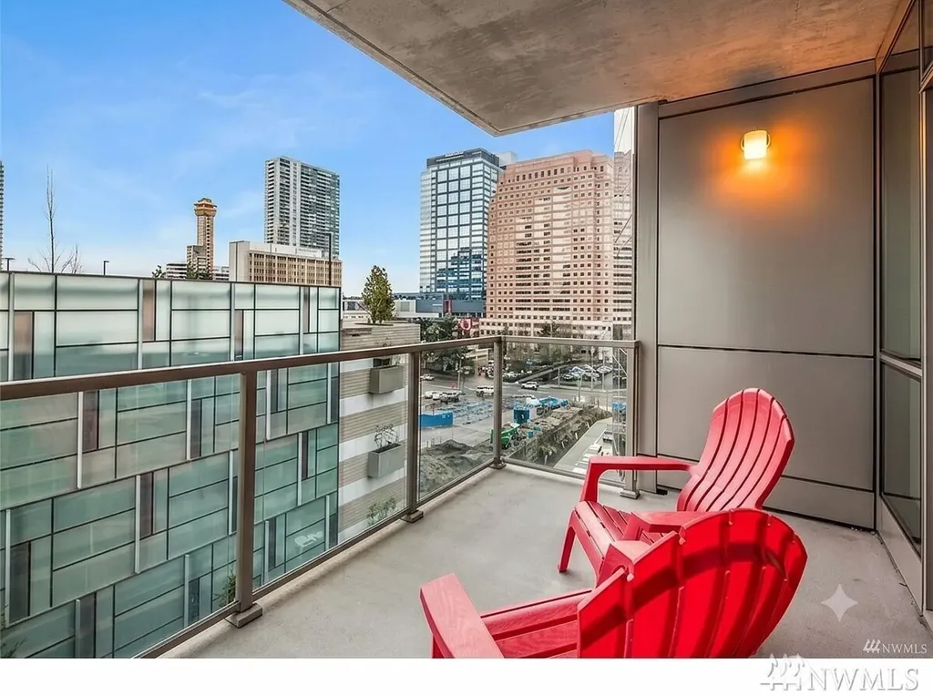 10650 NE 9th Place Bellevue WA 98004