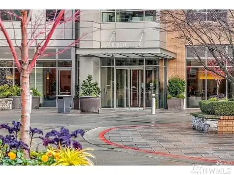 10650 NE 9th Place Bellevue WA 98004