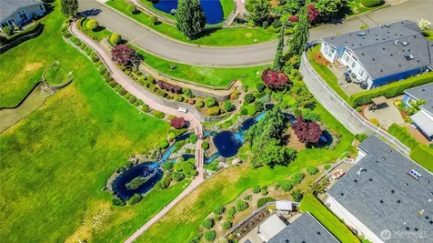 21855 SE 274th Lane Maple Valley WA 98038