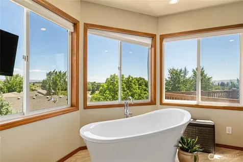 1605 Bonnie Lane Ellensburg WA 98926