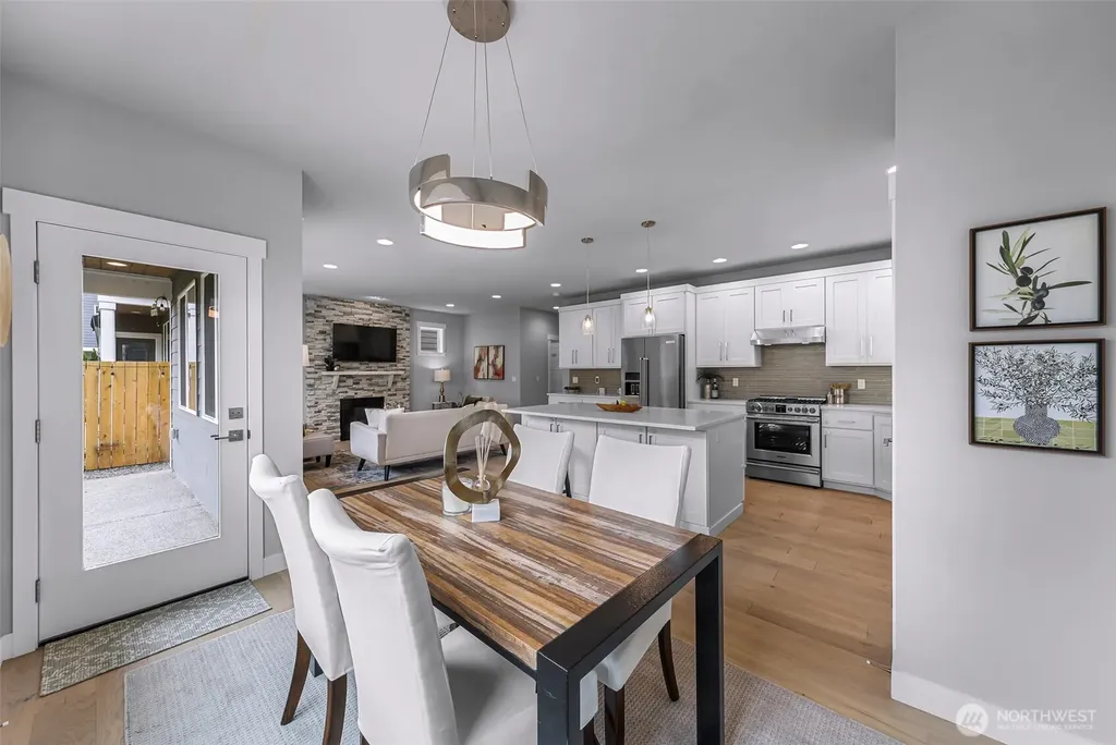 4211 142nd Street SE Snohomish WA 98296