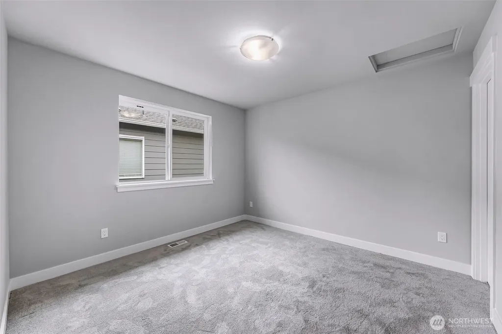 4211 142nd Street SE Snohomish WA 98296