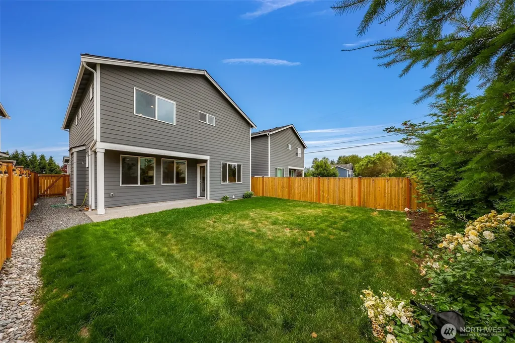 4211 142nd Street SE Snohomish WA 98296