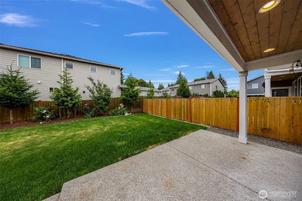 4211 142nd Street SE Snohomish WA 98296