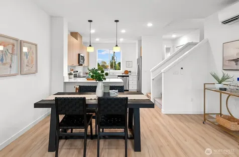 1421 SW 111th Lane Seattle WA 98146