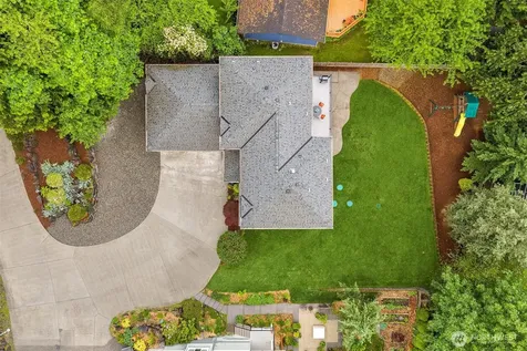 211 210th Avenue NE Sammamish WA 98074