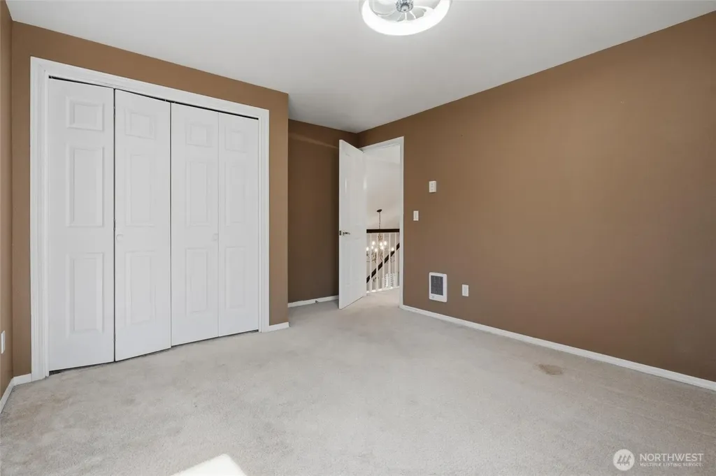 1501 E Old Ranch Road Allyn WA 98524