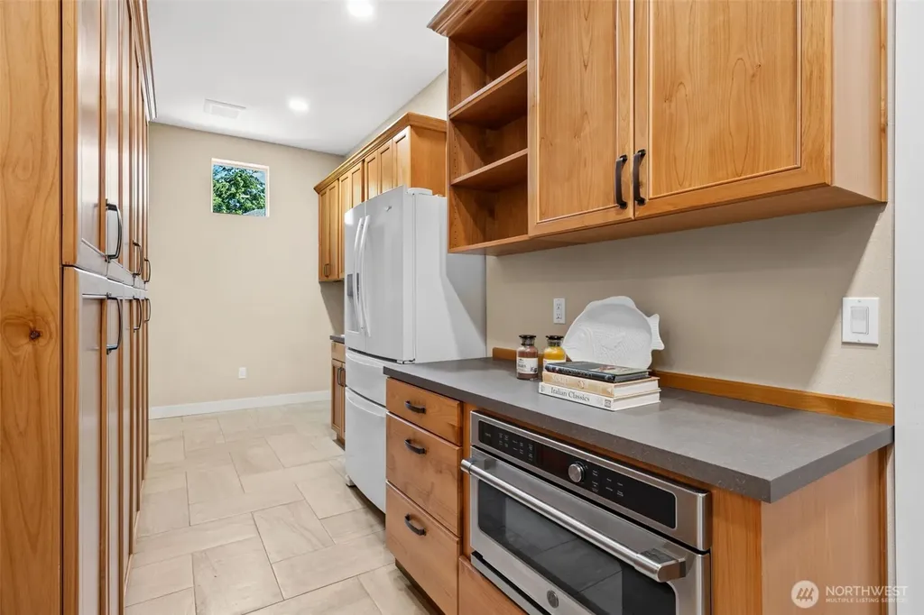 4915 Orcas Street NE Olympia WA 98516