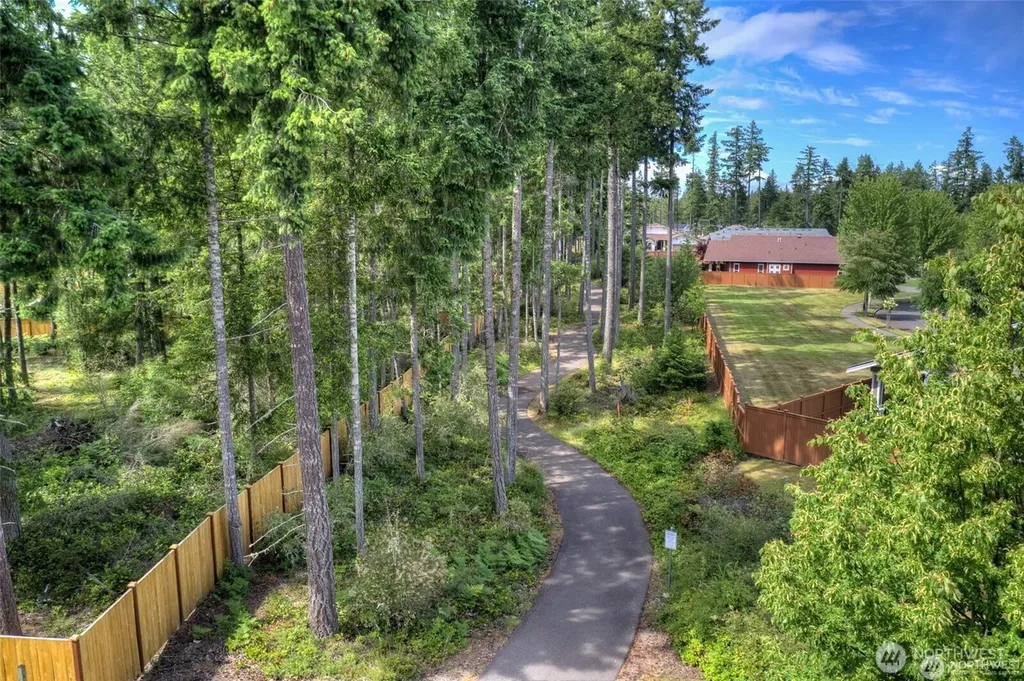 4915 Orcas Street NE Olympia WA 98516