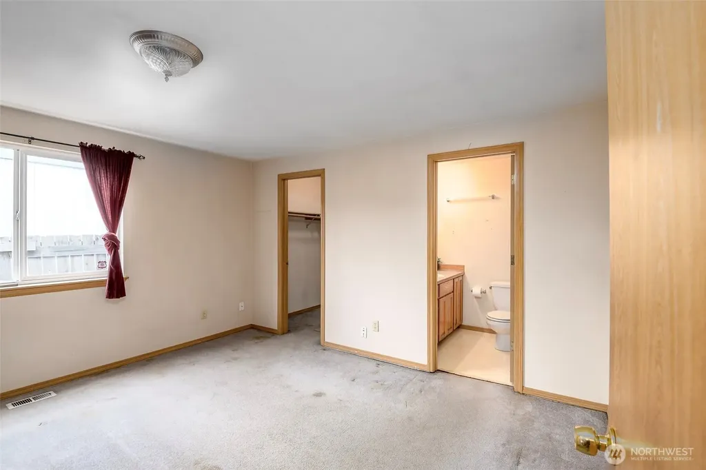 1418 E 59th Street Tacoma WA 98404