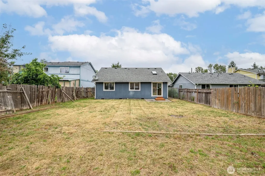 1418 E 59th Street Tacoma WA 98404