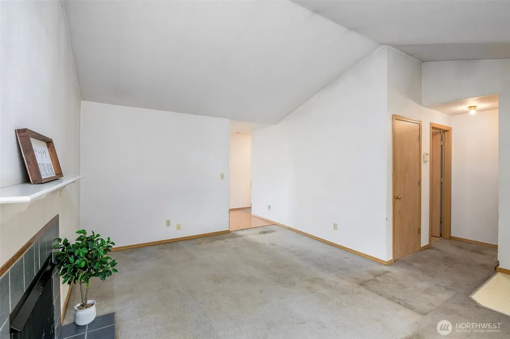 1418 E 59th Street Tacoma WA 98404