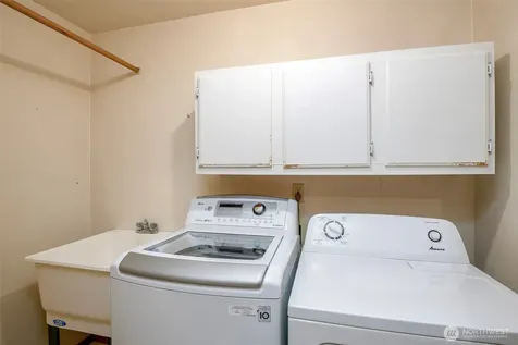1418 E 59th Street Tacoma WA 98404