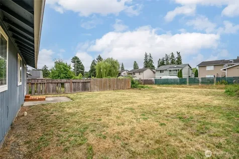 1418 E 59th Street Tacoma WA 98404