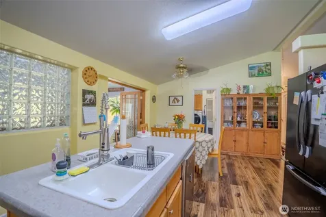 561 Cedar Hill Road Orcas Island WA 98245