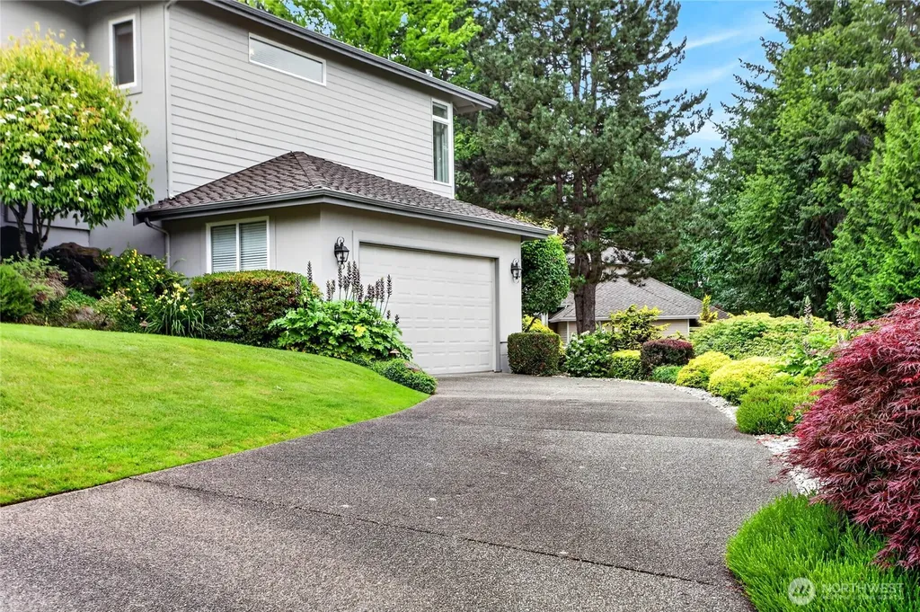 14420 SE 84th Street Newcastle WA 98059