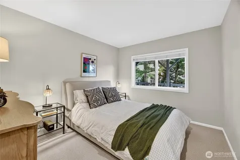 14420 SE 84th Street Newcastle WA 98059