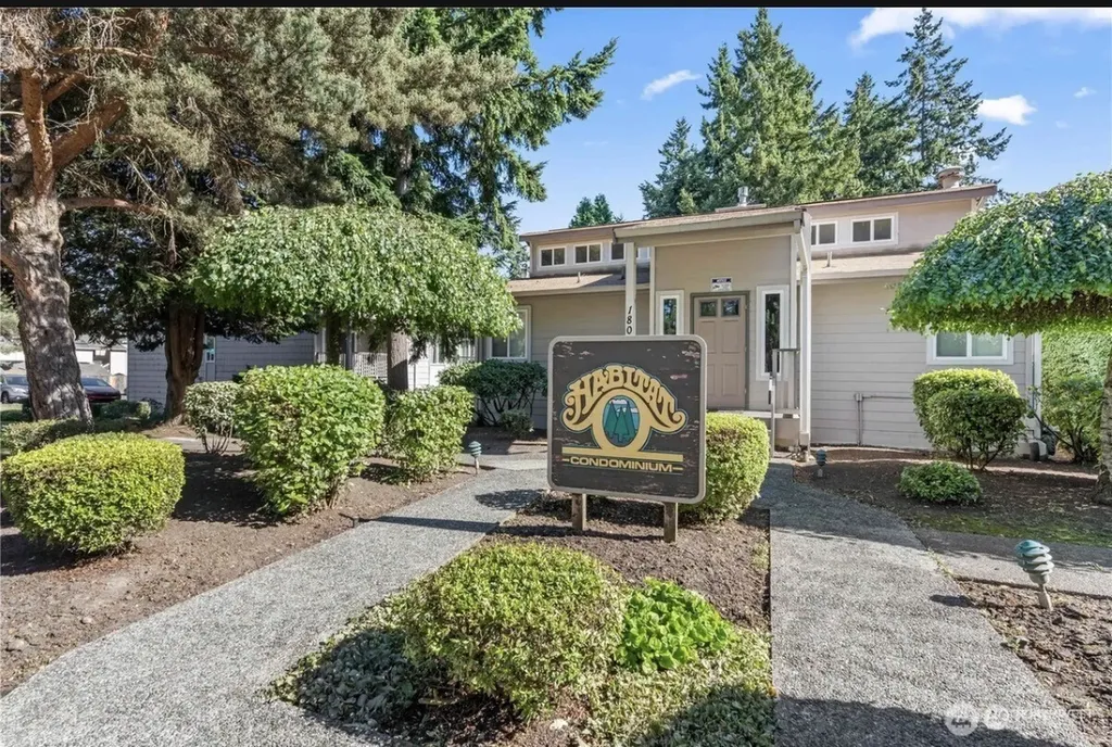 33011 18th Place S Federal Way WA 98003