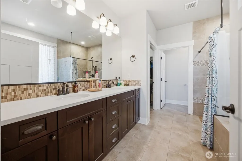 2278 Copperleaf Street Richland WA 99354