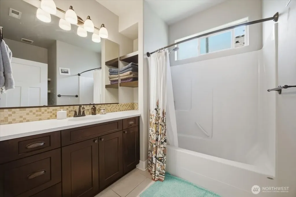 2278 Copperleaf Street Richland WA 99354