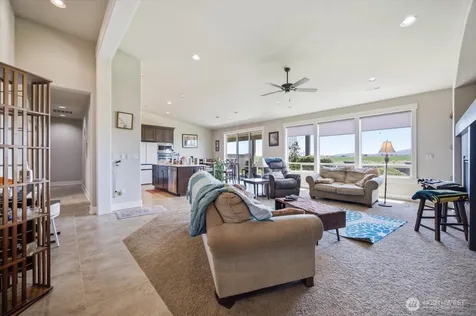 2278 Copperleaf Street Richland WA 99354