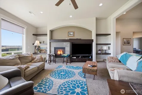 2278 Copperleaf Street Richland WA 99354