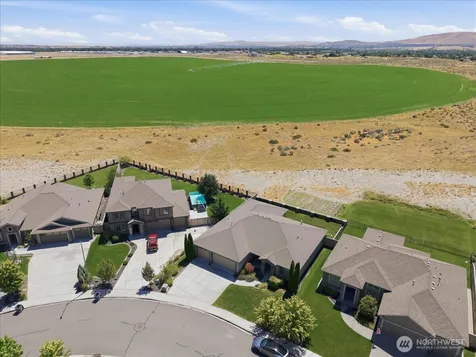 2278 Copperleaf Street Richland WA 99354