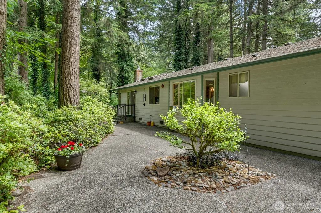 18930 State Route 9 SE Snohomish WA 98296