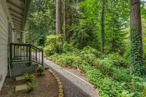 18930 State Route 9 SE Snohomish WA 98296