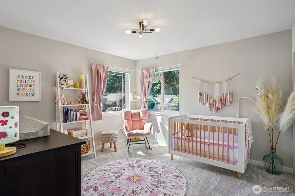 9058 Eagle Point Loop Road SW Lakewood WA 98498