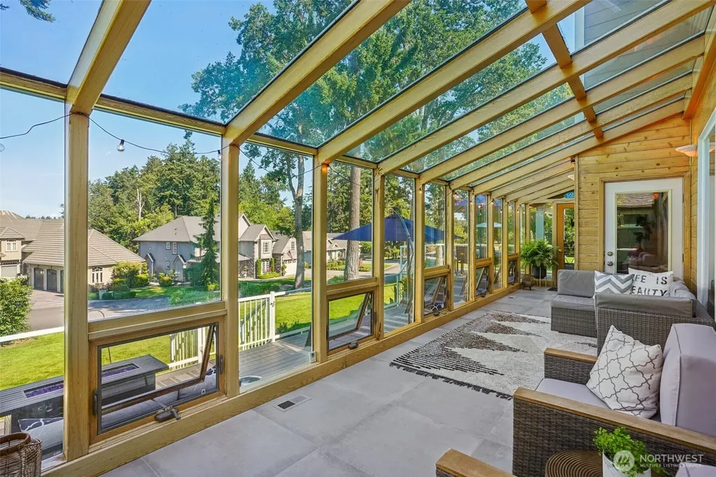 9058 Eagle Point Loop Road SW Lakewood WA 98498