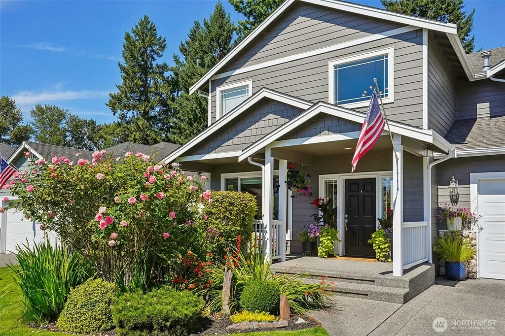9058 Eagle Point Loop Road SW Lakewood WA 98498
