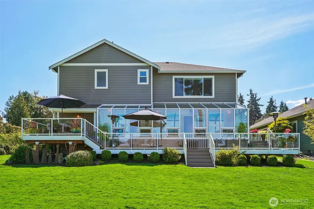 9058 Eagle Point Loop Road SW Lakewood WA 98498