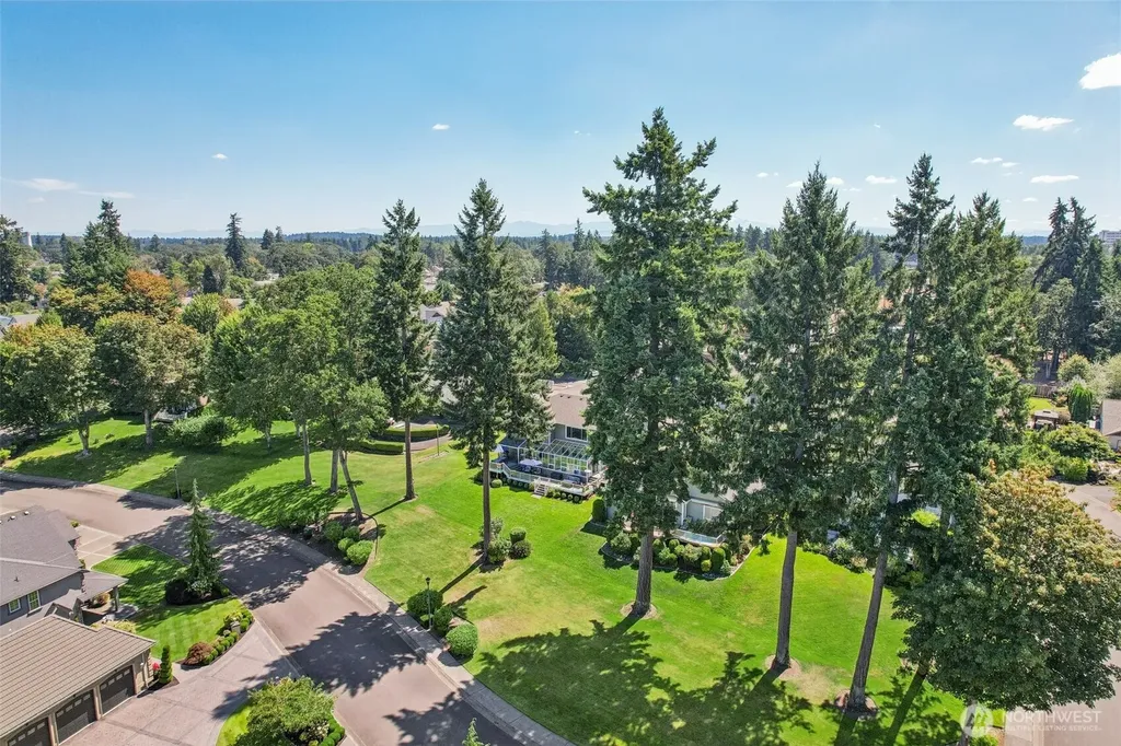 9058 Eagle Point Loop Road SW Lakewood WA 98498