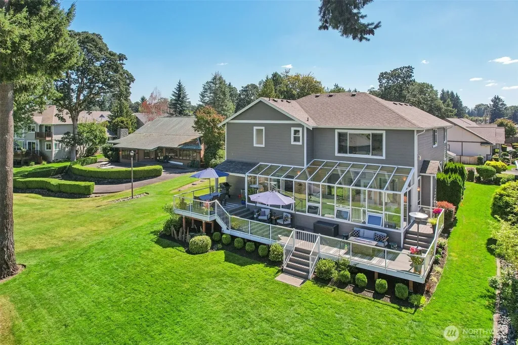 9058 Eagle Point Loop Road SW Lakewood WA 98498