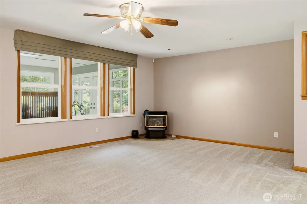 18108 SE 440th Street Enumclaw WA 98022