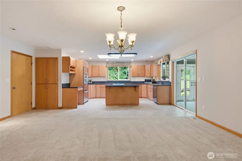 18108 SE 440th Street Enumclaw WA 98022