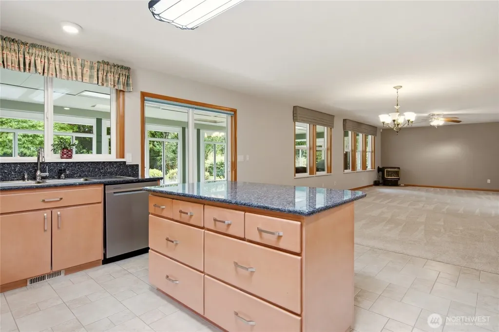 18108 SE 440th Street Enumclaw WA 98022