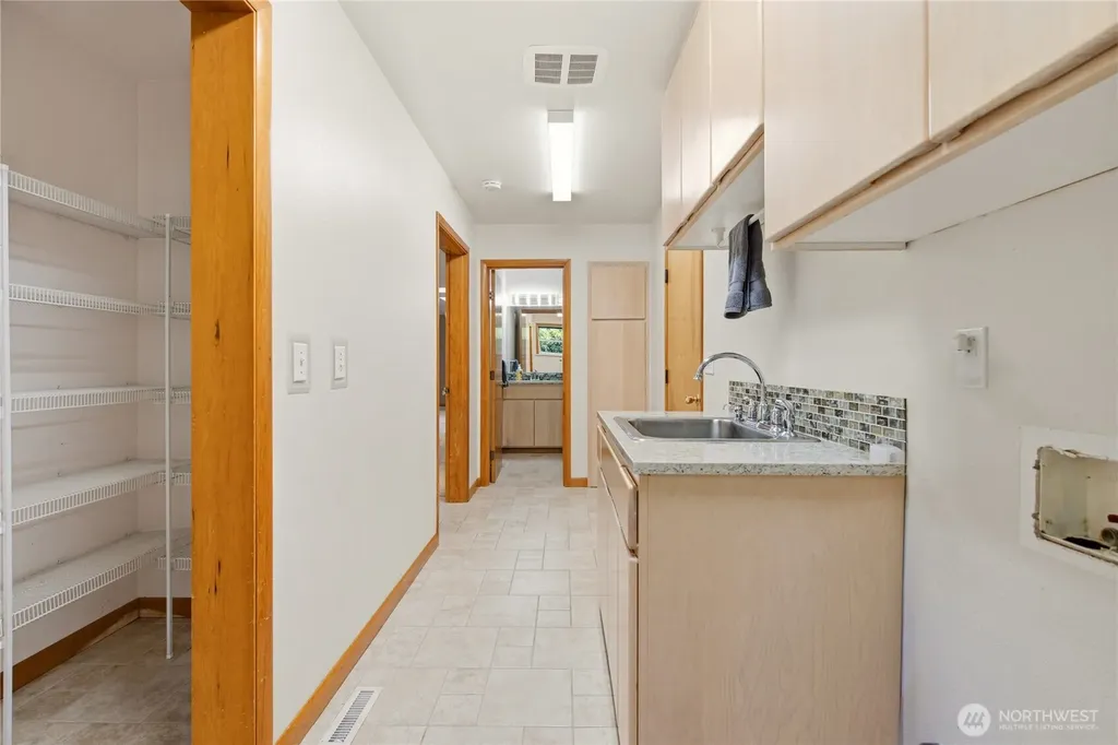 18108 SE 440th Street Enumclaw WA 98022