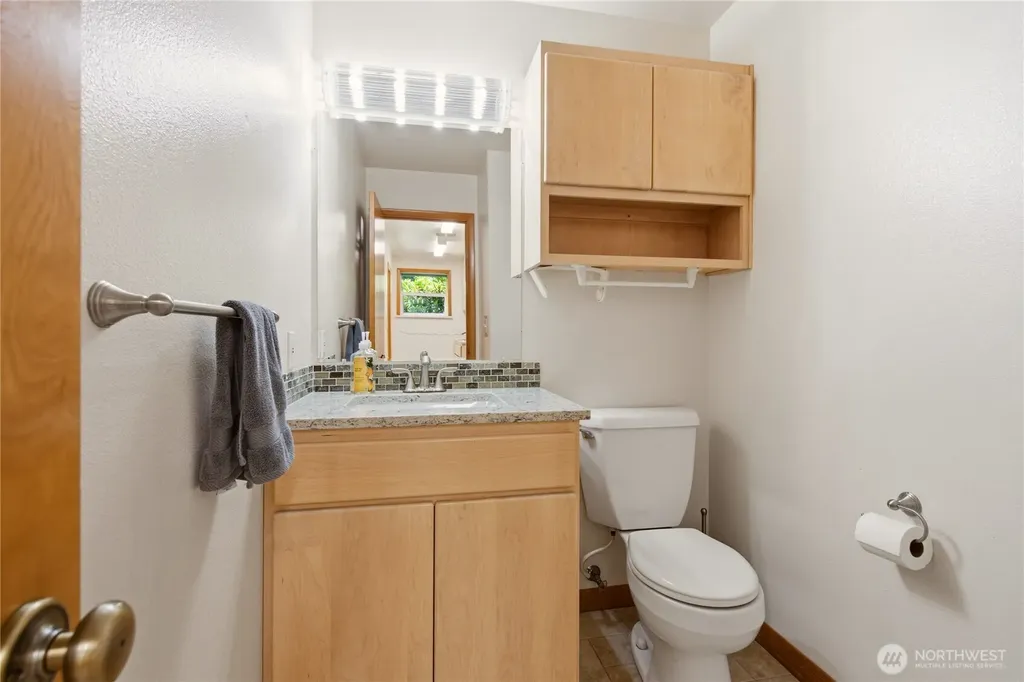18108 SE 440th Street Enumclaw WA 98022