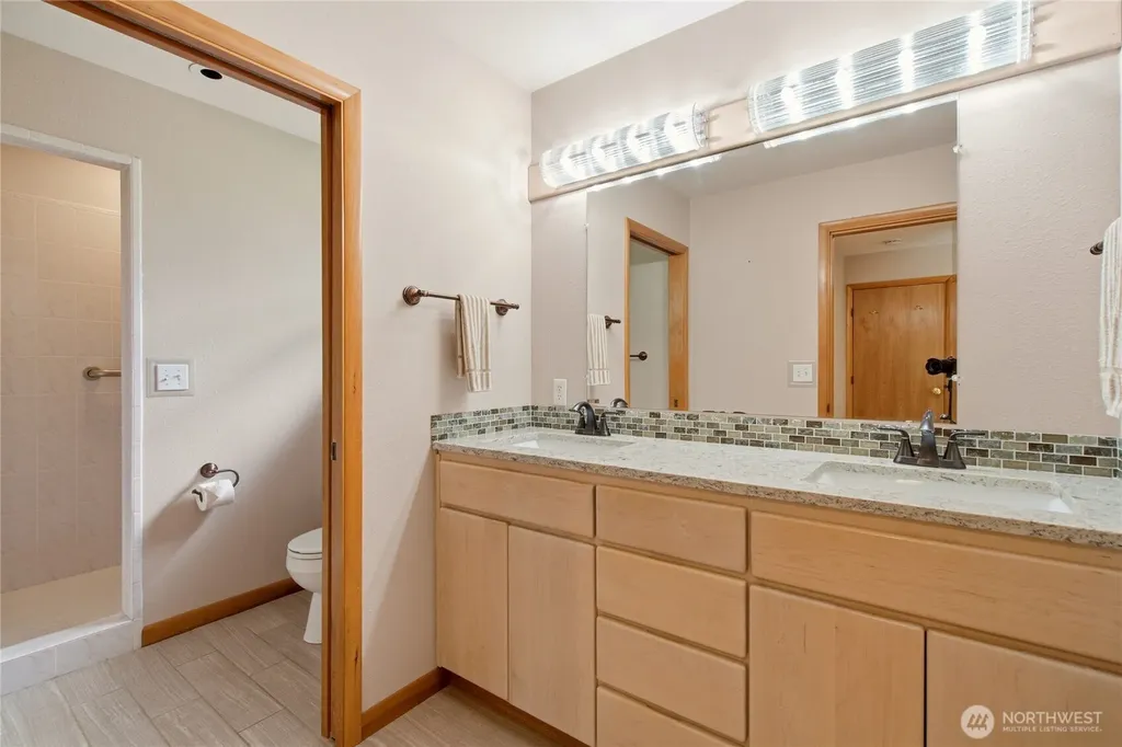 18108 SE 440th Street Enumclaw WA 98022