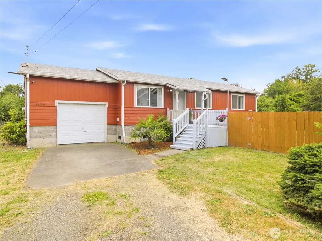 1105 L Street Centralia WA 98531