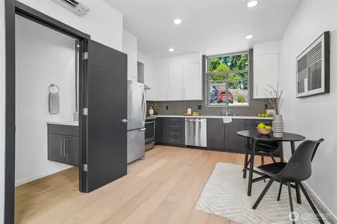 2852 SW Nevada Street Seattle WA 98126