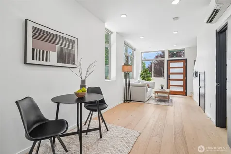 2852 SW Nevada Street Seattle WA 98126