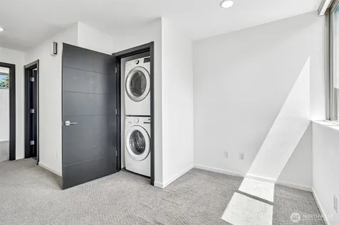 2852 SW Nevada Street Seattle WA 98126