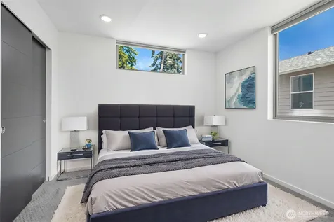 2852 SW Nevada Street Seattle WA 98126