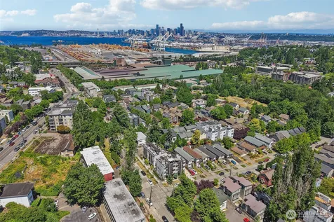 2852 SW Nevada Street Seattle WA 98126